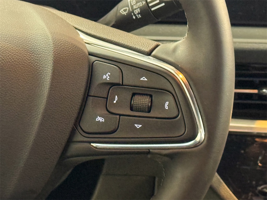 Vehicle image 44 of 48