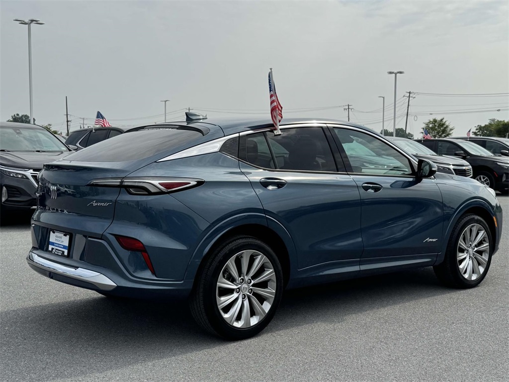 Vehicle image 4 of 30