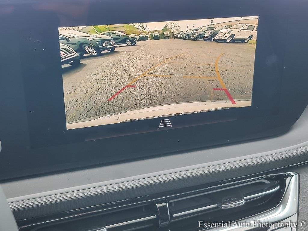 Vehicle image 15 of 22
