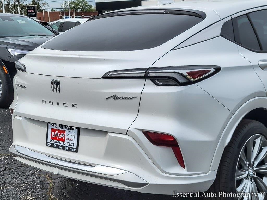 Vehicle image 8 of 22