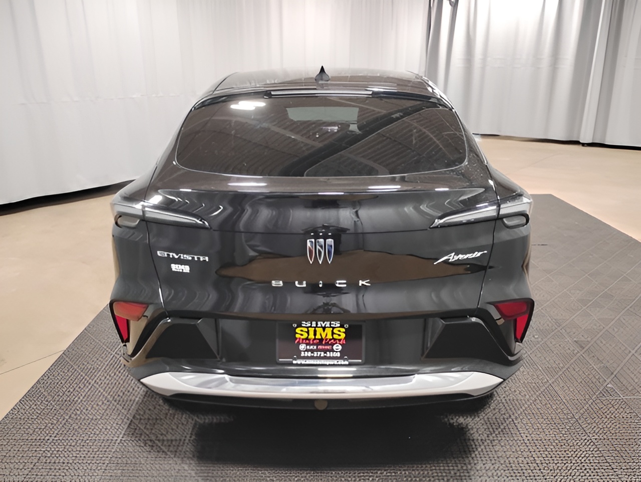 Vehicle image 42 of 44
