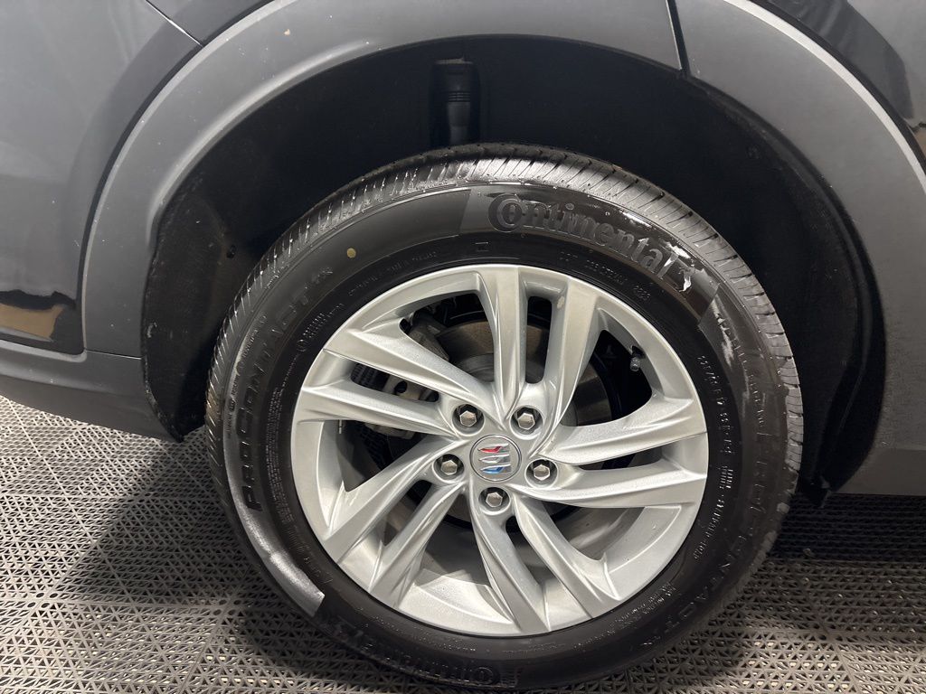 Vehicle image 12 of 45