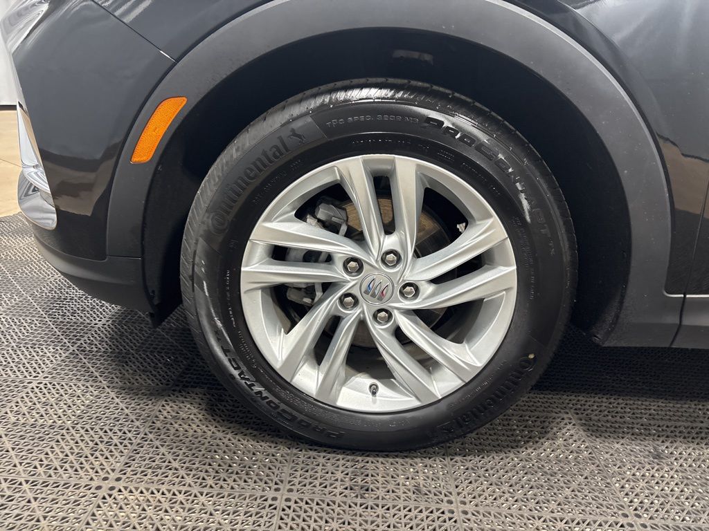 Vehicle image 14 of 45