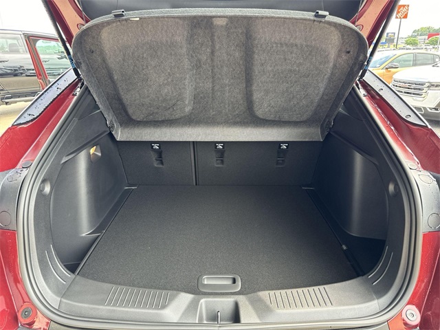 Vehicle image 10 of 26