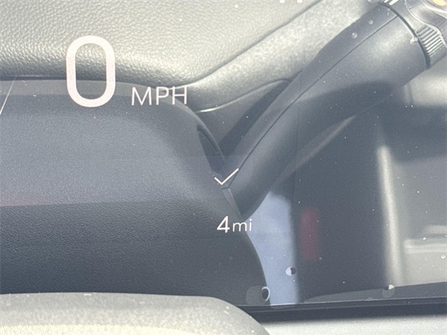 Vehicle image 15 of 26