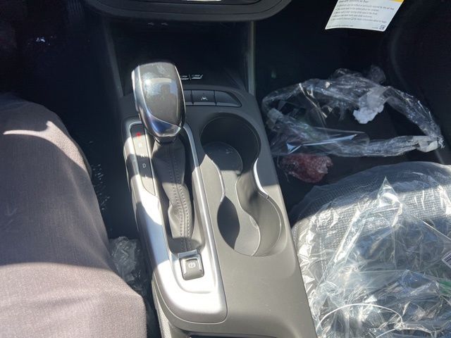 Vehicle image 17 of 31