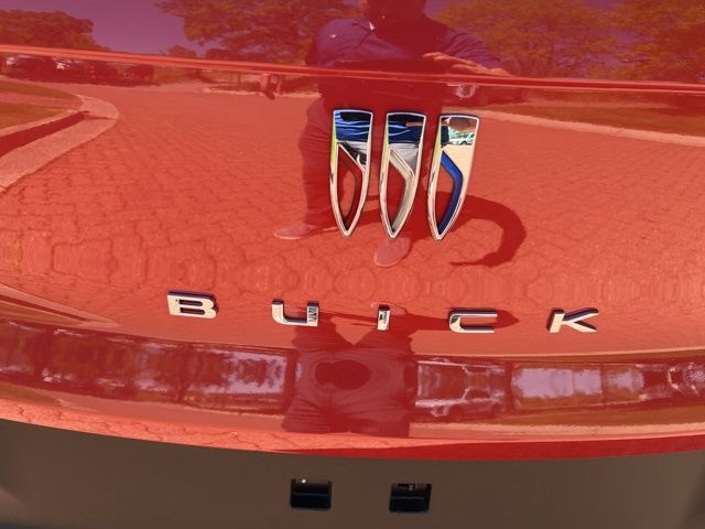 Vehicle image 24 of 31