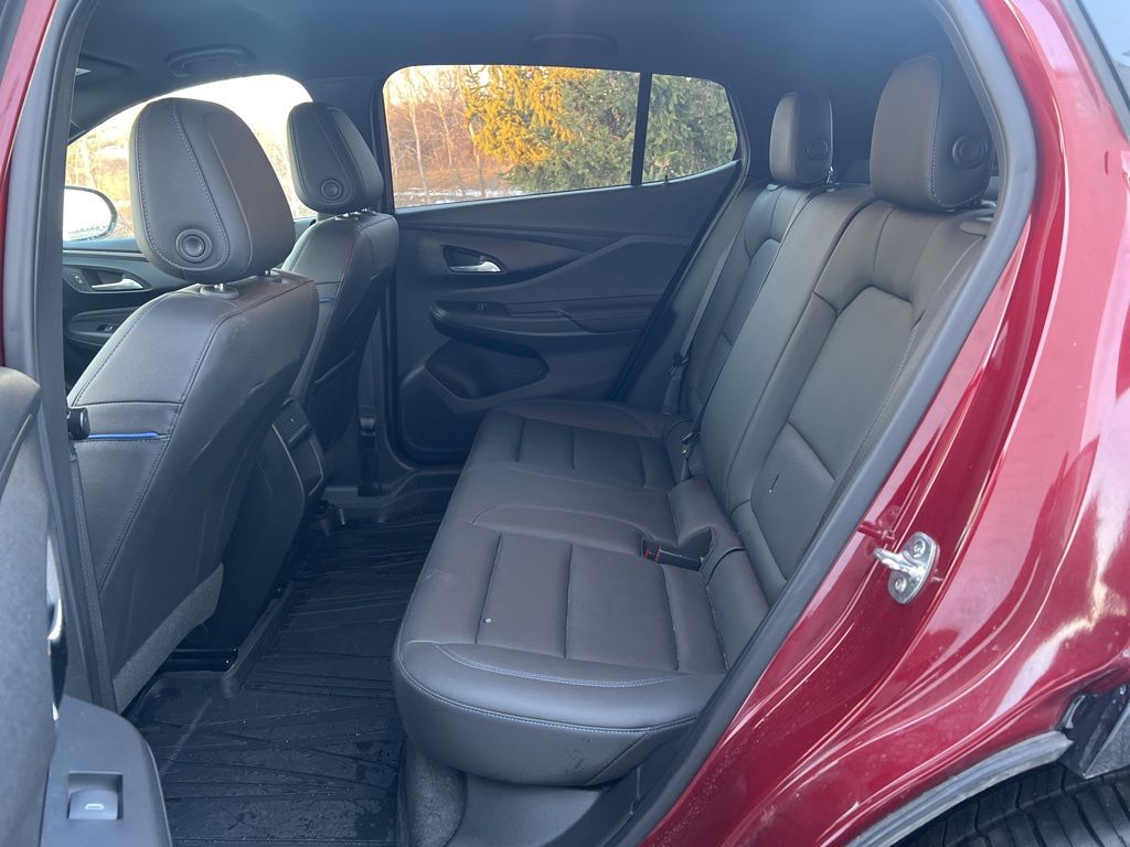 2024 Buick Envista Sport Touring Image 9 of 27