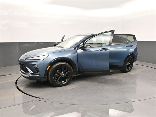 Vehicle image 2 of 36