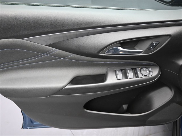Vehicle image 29 of 36