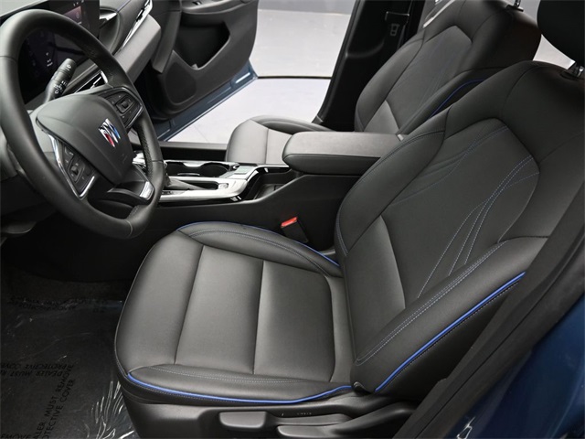 Vehicle image 17 of 36