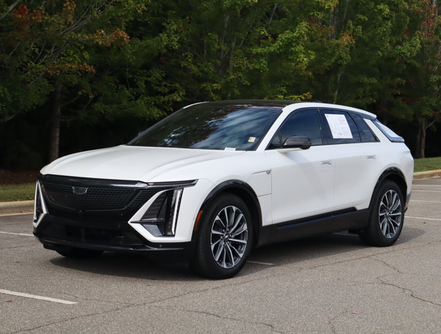 2024 Cadillac LYRIQ Sport Image 1 of 39