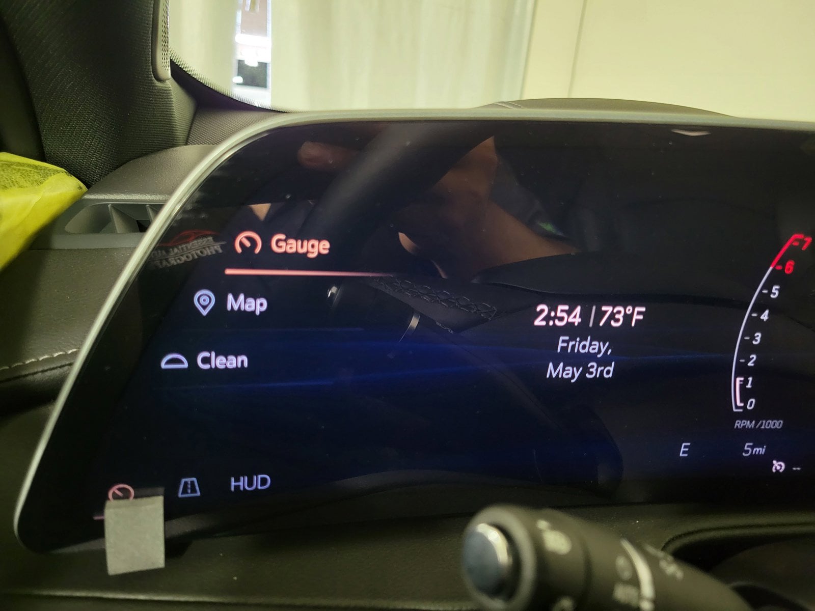 Vehicle image 22 of 33