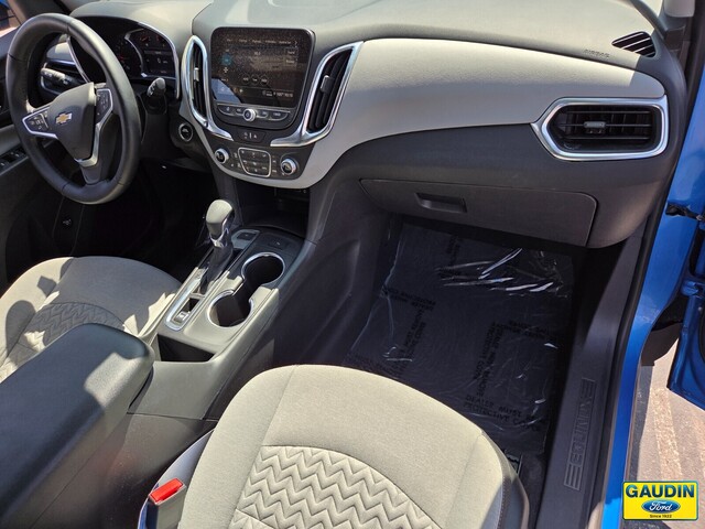 Vehicle image 15 of 25