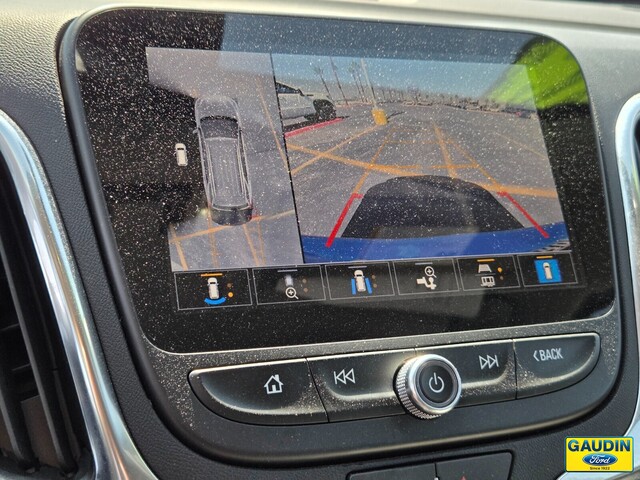 Vehicle image 21 of 25