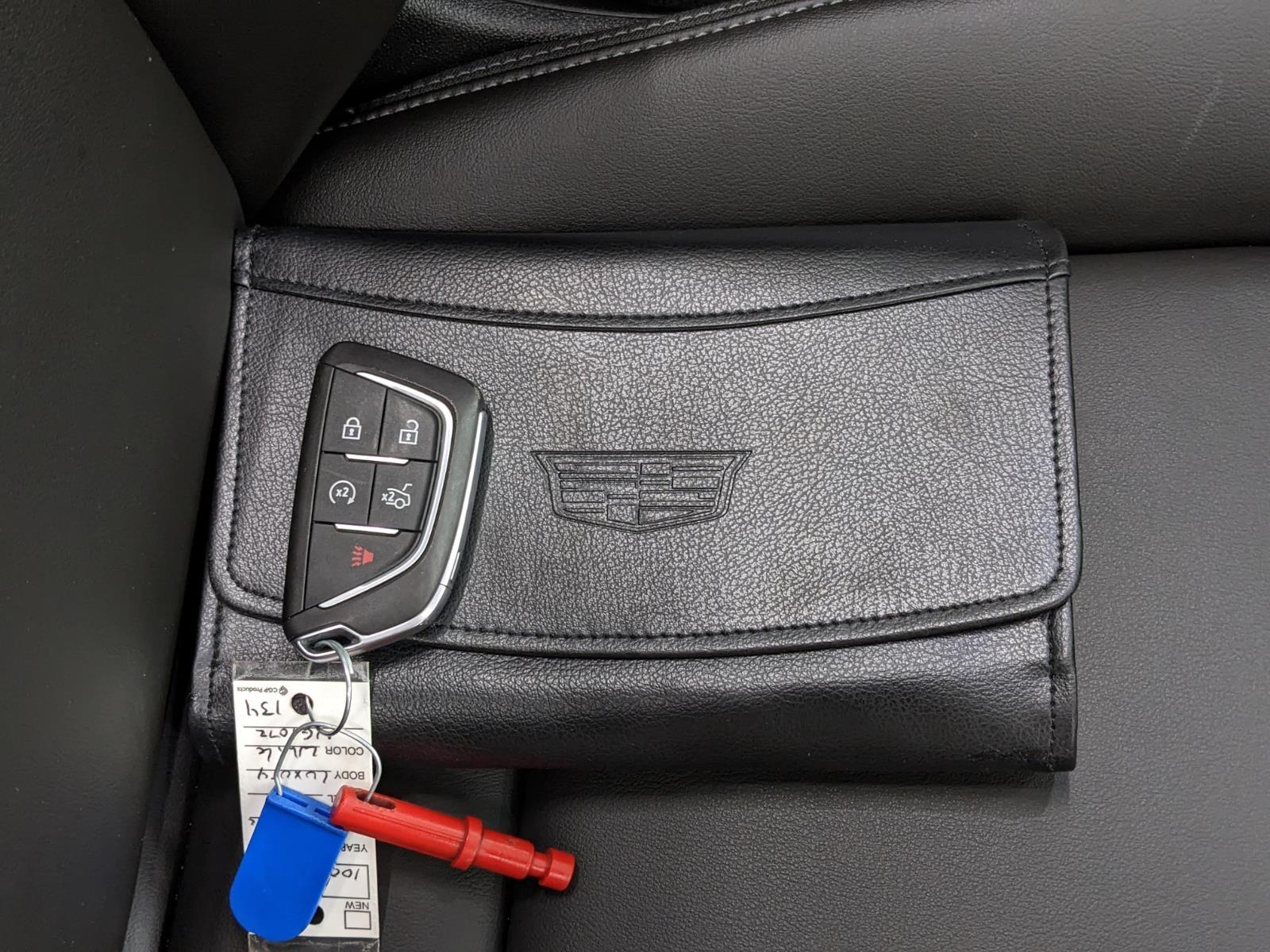 Vehicle image 23 of 34