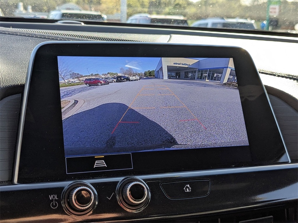 Vehicle image 24 of 29
