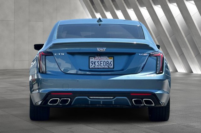 Vehicle image 6 of 28