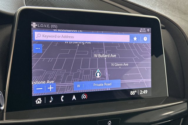 Vehicle image 18 of 28