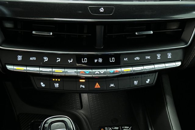 Vehicle image 20 of 28