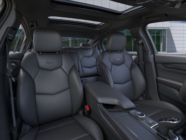 Vehicle image 16 of 24