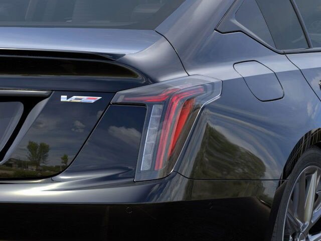 Vehicle image 11 of 24