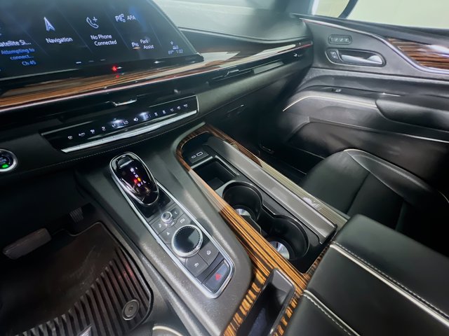 Vehicle image 22 of 31