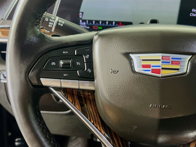 Vehicle image 16 of 31