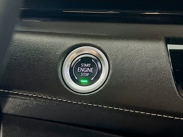 Vehicle image 20 of 31
