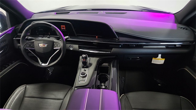 Vehicle image 18 of 25