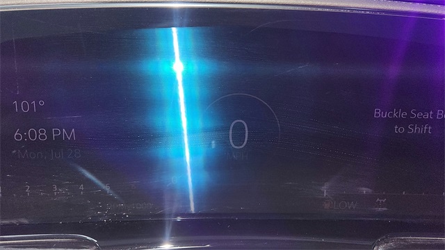 Vehicle image 19 of 25