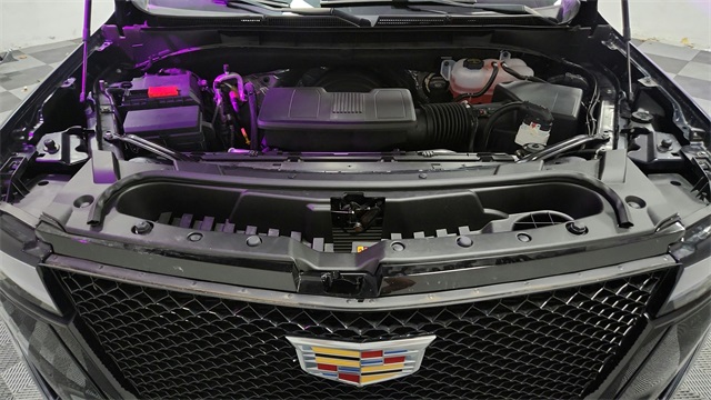 Vehicle image 10 of 25