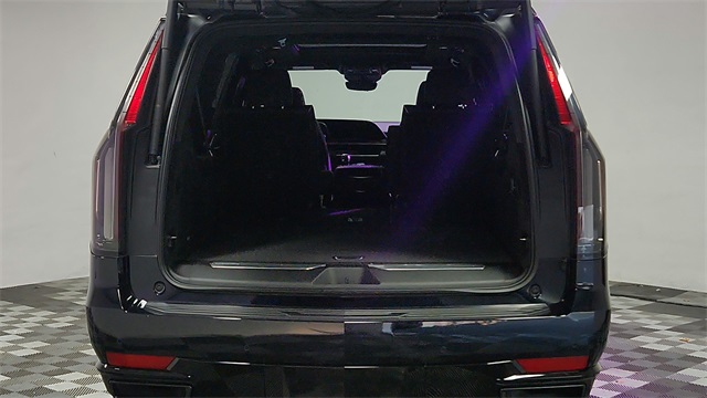 Vehicle image 12 of 25