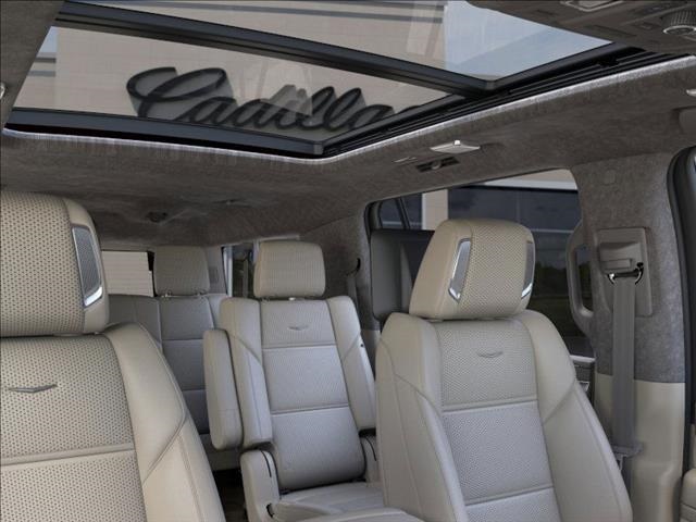 Vehicle image 12 of 24