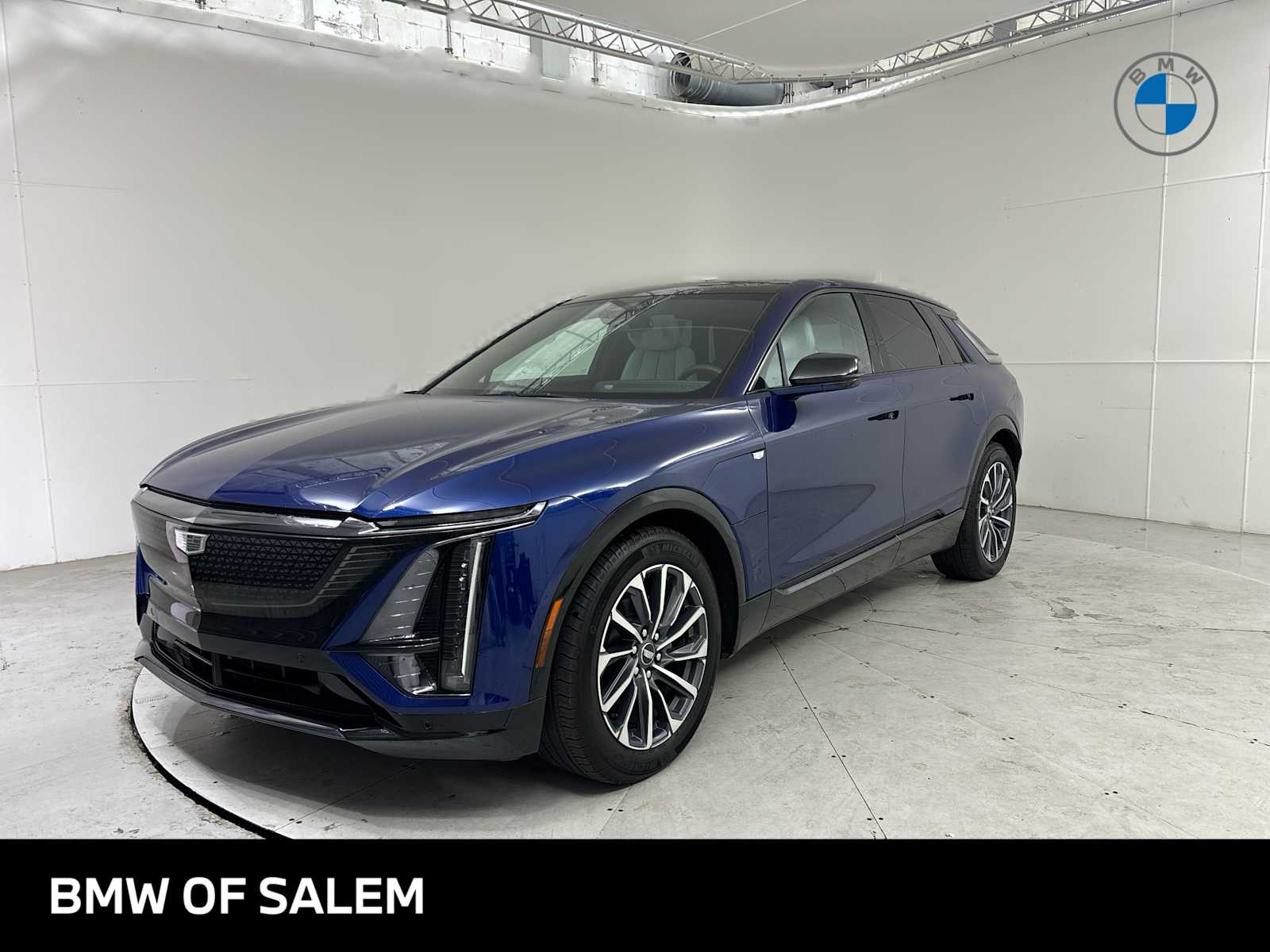 2024 Cadillac LYRIQ Sport Image 1 of 26