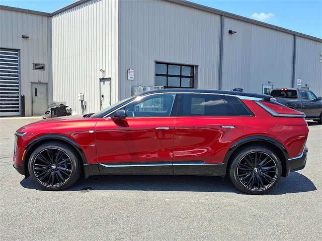 Vehicle image 12 of 32