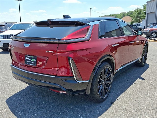 Vehicle image 8 of 32