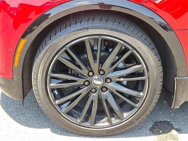 Vehicle image 13 of 32