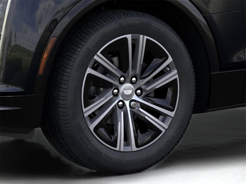 Vehicle image 10 of 24