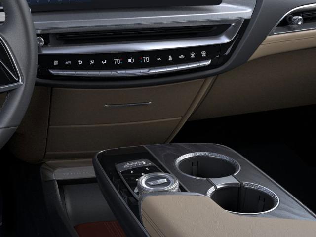 Vehicle image 23 of 24