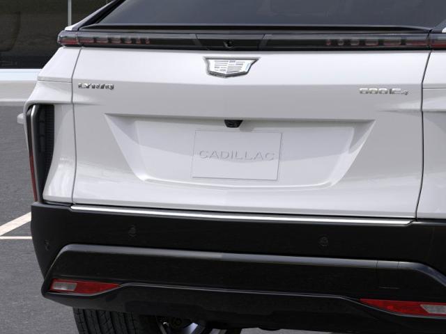 Vehicle image 14 of 24