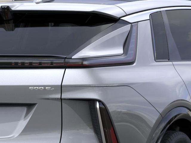 Vehicle image 12 of 25