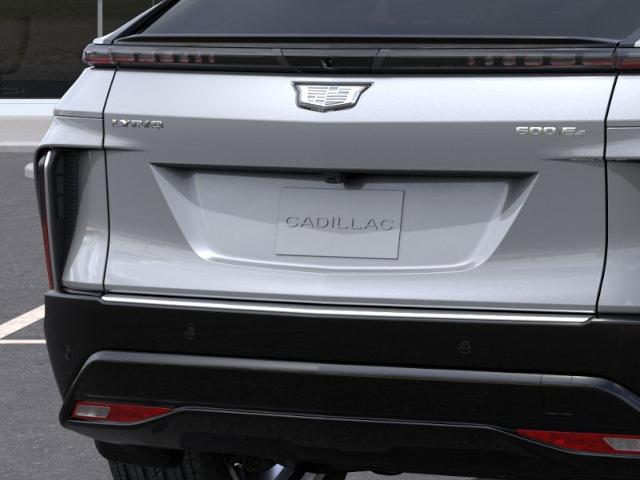 Vehicle image 15 of 25