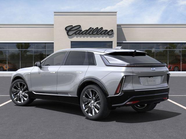 Vehicle image 9 of 25