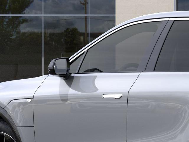 Vehicle image 13 of 25