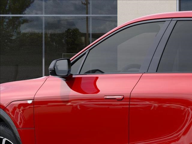 Vehicle image 23 of 24