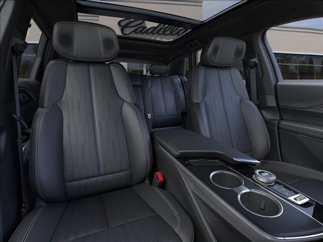 Vehicle image 12 of 24