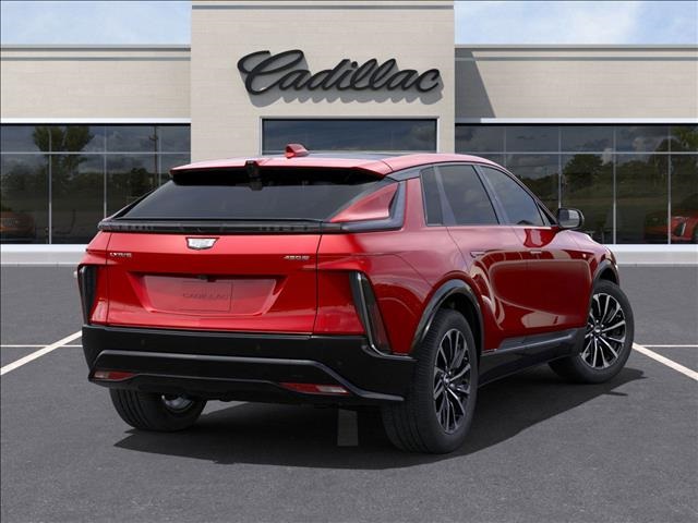 Vehicle image 7 of 24