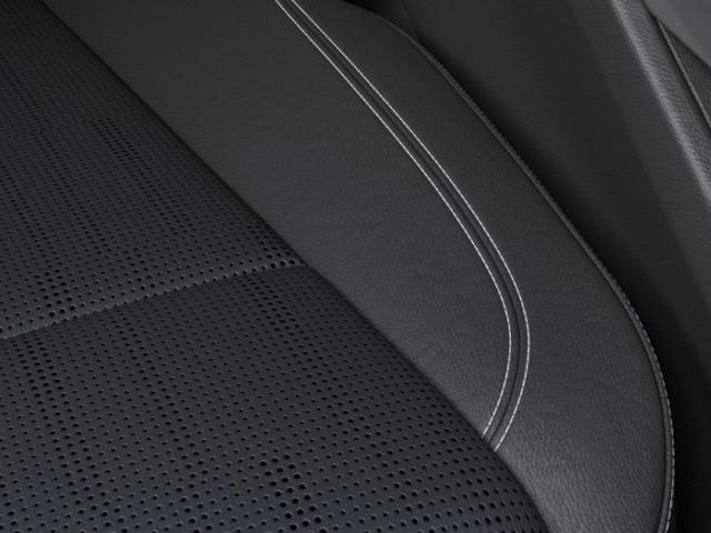 Vehicle image 21 of 24