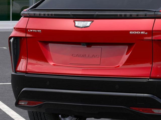 Vehicle image 14 of 24